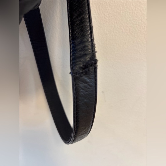 Vintage soft leather mini backpack w/drawstring snap close & front zip pocket - Picture 10 of 10